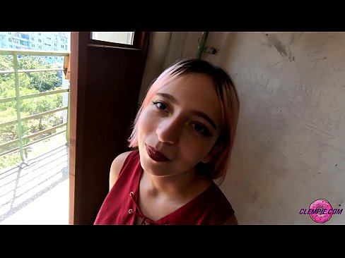 ❤️ Dareenka Ardayga ayaa ka nuugay qof qalaad oo dibadda jooga - Cum on wajigiisa anaga ❌